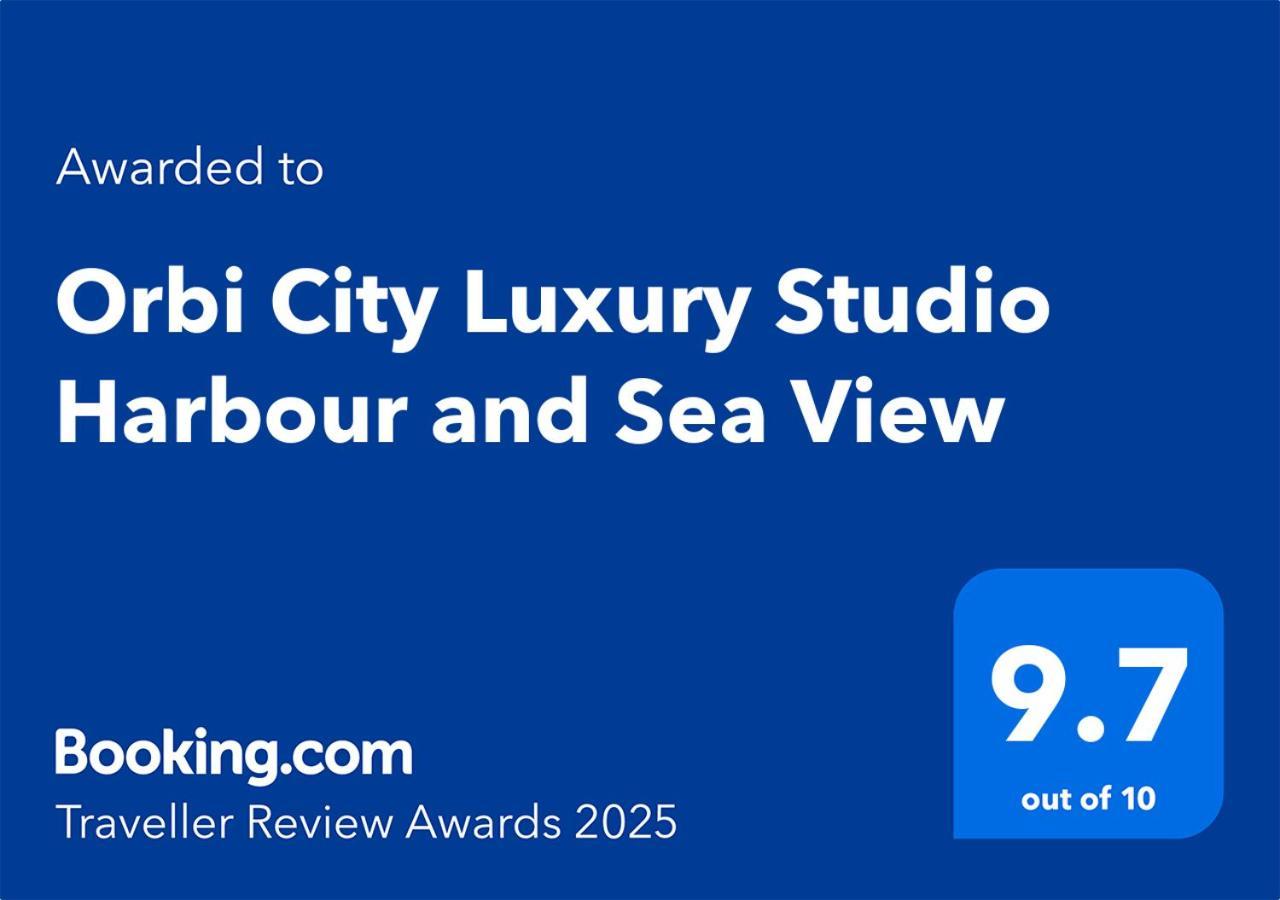 Orbi City Luxury Studio Harbour And Sea View バトゥーミ エクステリア 写真